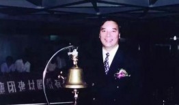 63岁董事长爆料新闻,企业辉煌背后的不为人知故事