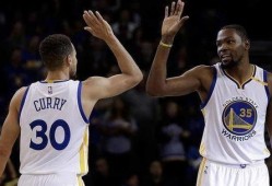 美联爆料詹姆斯视频最新,美联揭秘球场风云再起！