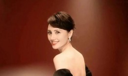 女明星大瓜爆料图片视频,女明星大瓜图片视频曝光，真相令人震惊！