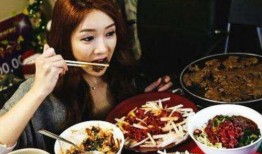 辽宁女子吃饭视频爆料,一餐饭暴露惊人真相